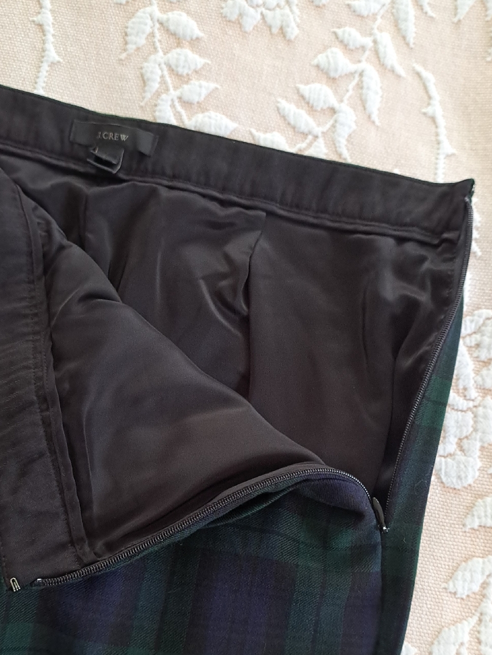 NWOT J.Crew Womens Preppy Wool Blend Tartan Plaid Dress/Holiday Crop Pants 4 - Picture 8 of 9